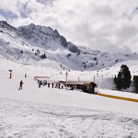 Résidence Amethyste - Divisible Chaleureux · Accès Direct Aux Pistes · Vue Pistes Mae-3793 *